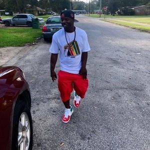 Meet your Posher, Christopher